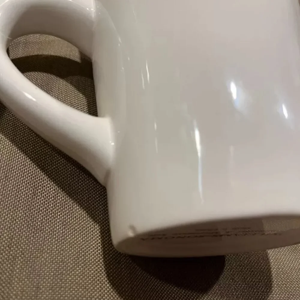 Williams Sonoma Set of 4 Mugs